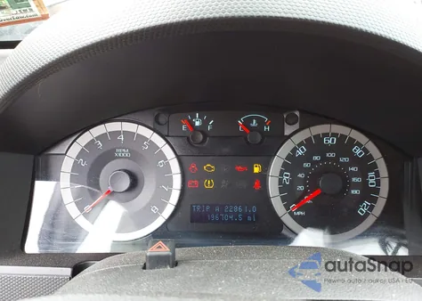 2010 Ford Escape Xlt from USA, damaged, VIN 1FMCU9D74AKB89492